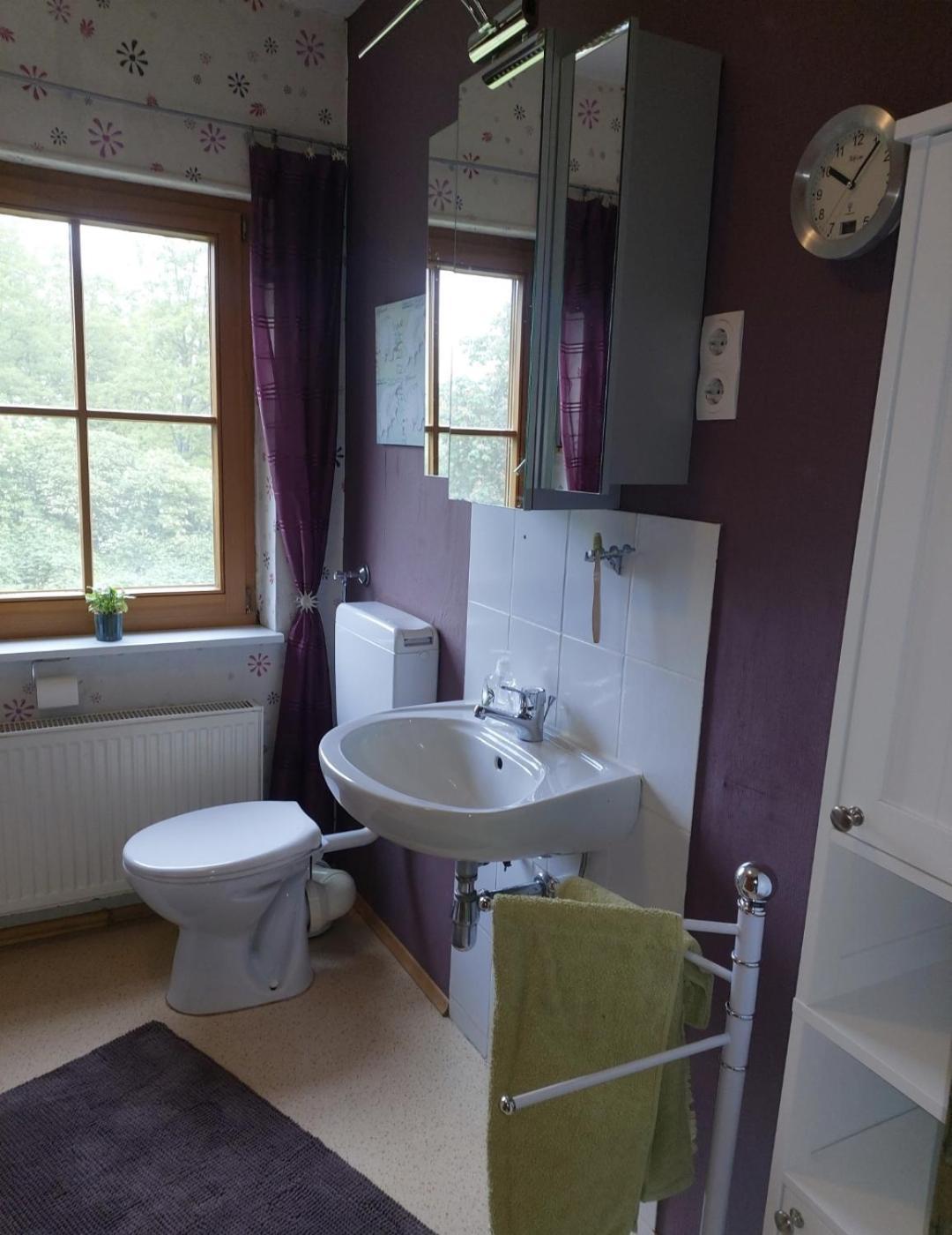 Sometimes Zimmer Gehaichnishof 7Born Maring-Noviand Exterior foto